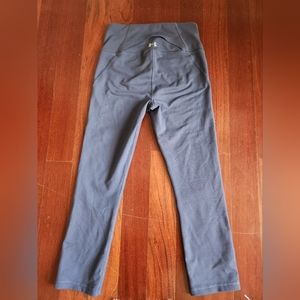 Under Armour Cropped Leggings